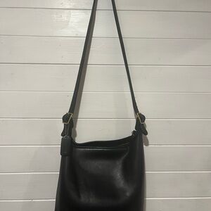 Vintage Coach Black Leather Shoulder Sac Pre-1994 Authentic